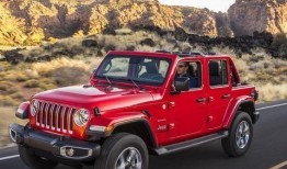 越野车最新爆料新闻视频