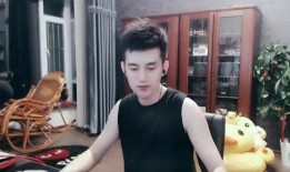 阿哲最新八卦爆料,神秘美女引网友热议