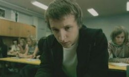 失控的校园在线观看,揭秘网络暴力的暗流涌动