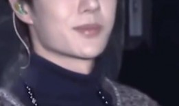 王一博被妈妈爆料视频,揭秘明星背后的温馨家庭生活